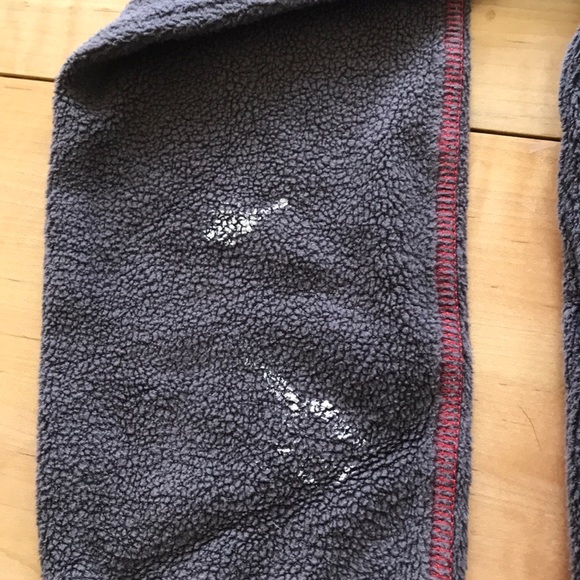 Mini Boden kids lightweight fleece pullover - Picture 2 of 4